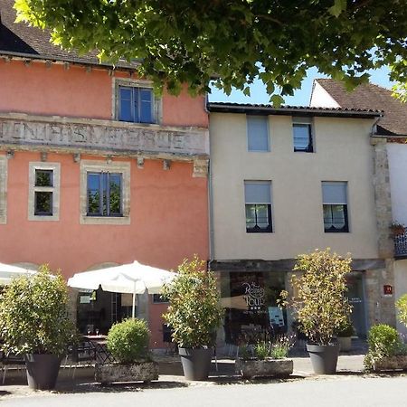 Le Relais De La Tour Capdenac-Gare Exterior foto